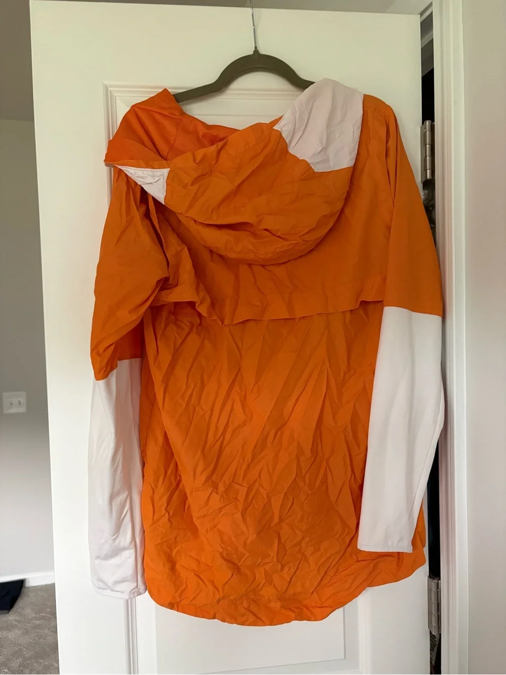 Nike Orange & White Hooded Pullover Windbreaker with Tennessee T